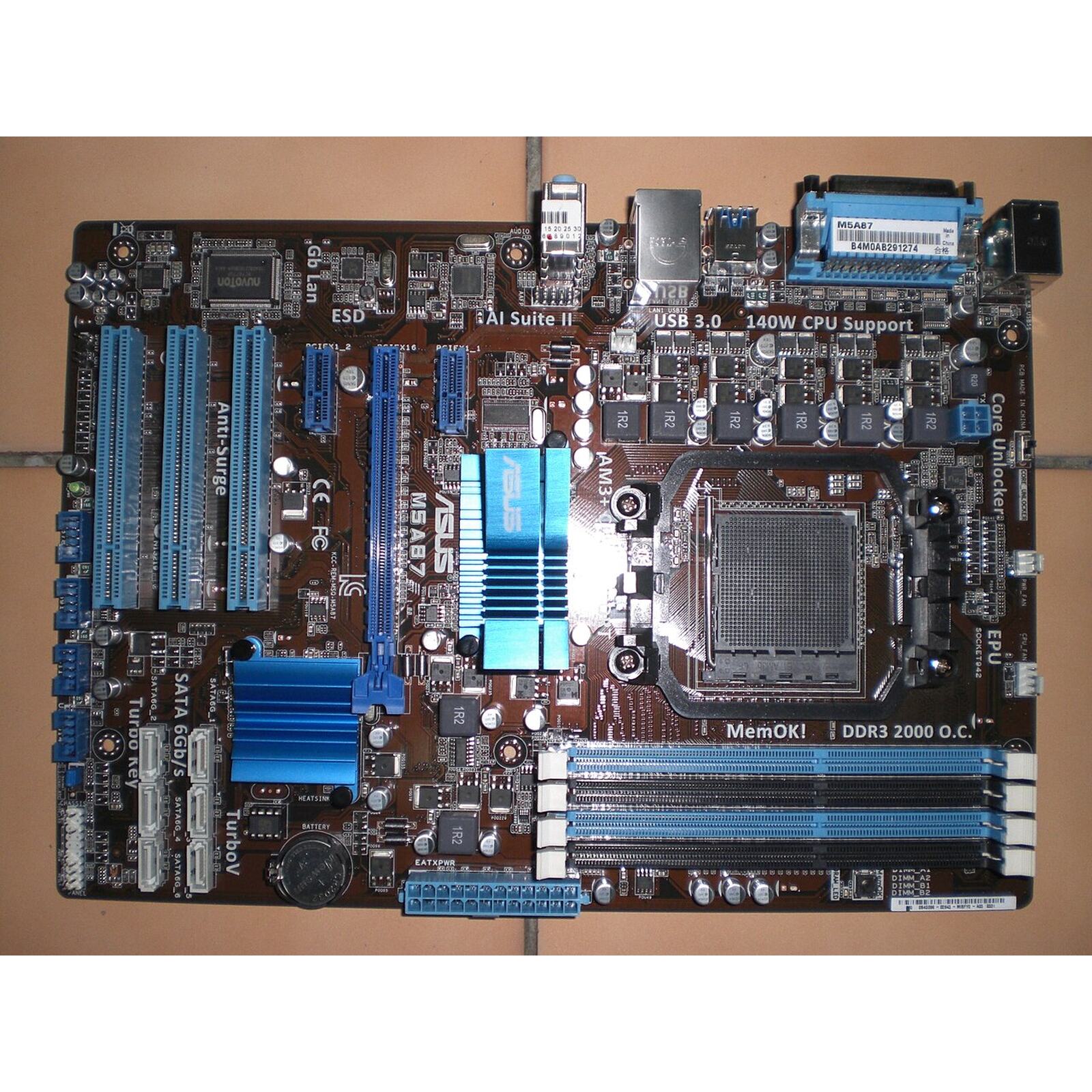 Материнская плата ASUS M5A87 — фото 1